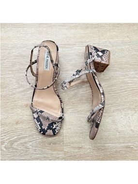 Steve Madden Snake Print Block Heel Sandal size 9
